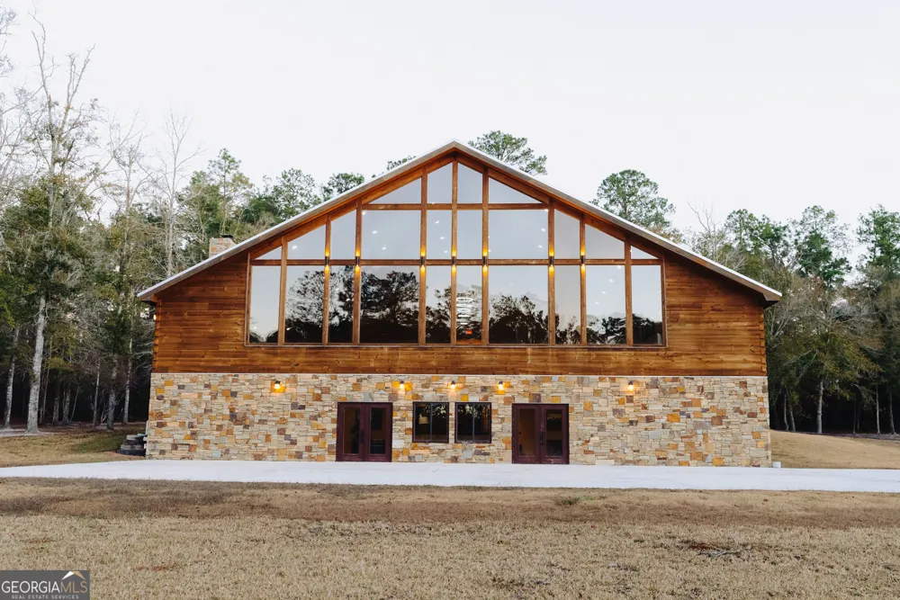 3817 Central AVE Waycross, GA 31503
