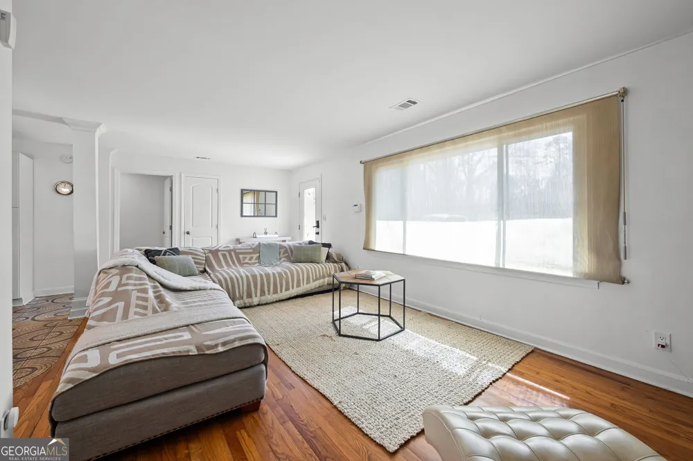 414 Charles PL Roswell, GA 30075