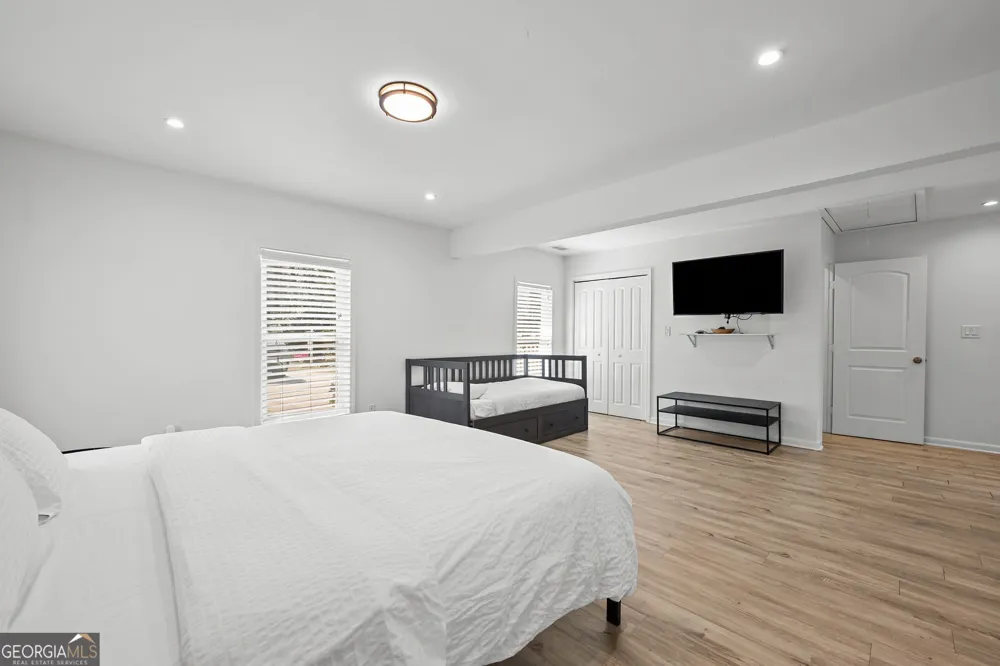 414 Charles PL Roswell, GA 30075