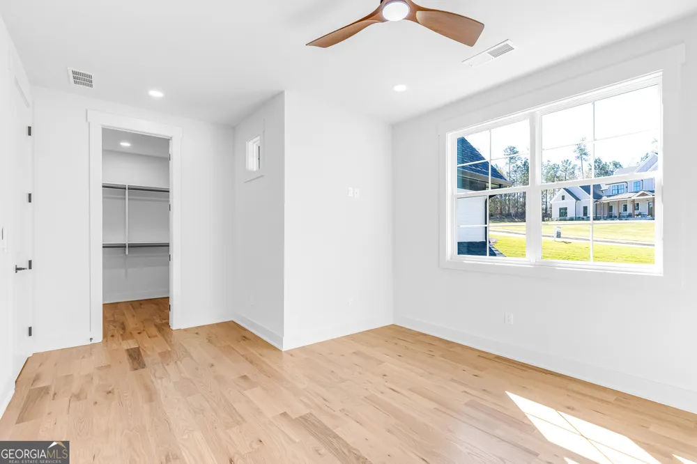 121 Forest Berry CT Newnan, GA 30265