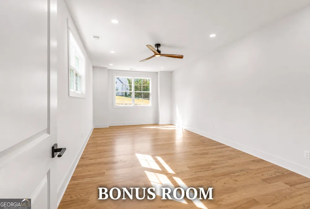 121 Forest Berry CT Newnan, GA 30265