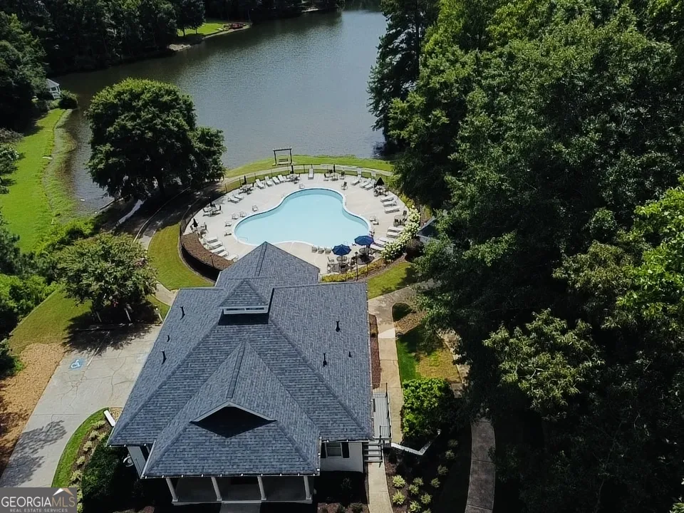 121 Forest Berry CT Newnan, GA 30265