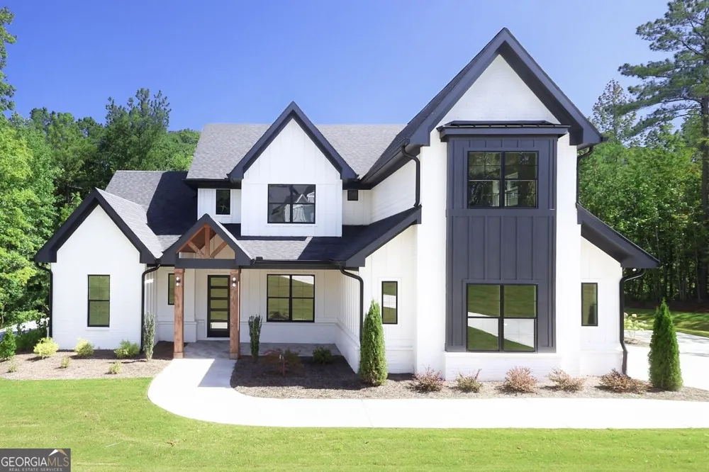121 Forest Berry CT Newnan, GA 30265