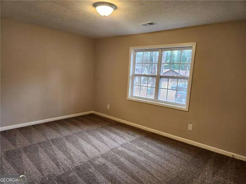 1285 S Lea CT SE Smyrna, GA 30080