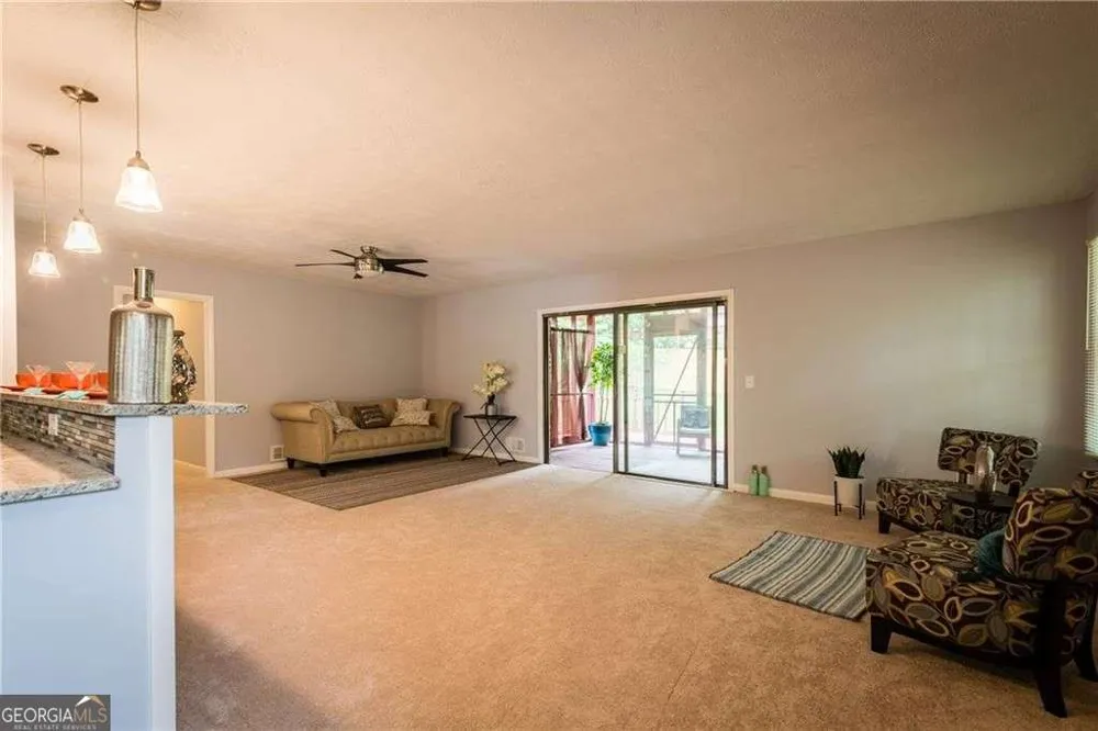 4224 Cottage LN Conley, GA 30288
