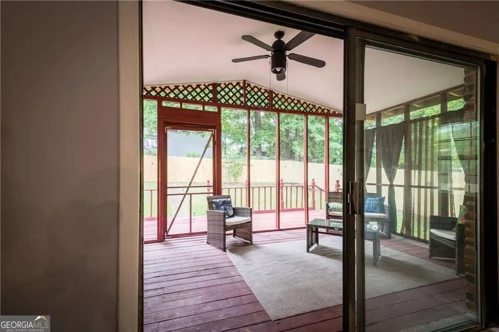 4224 Cottage LN Conley, GA 30288