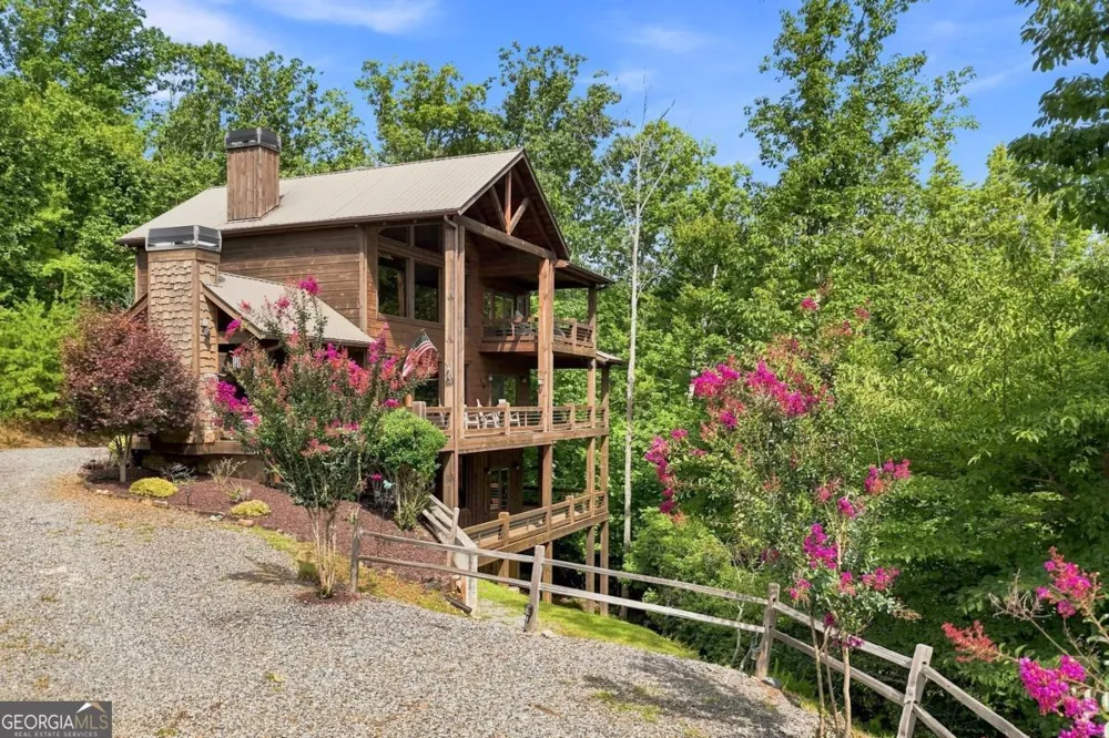 476 Deer Crest RD Blue Ridge, GA 30513
