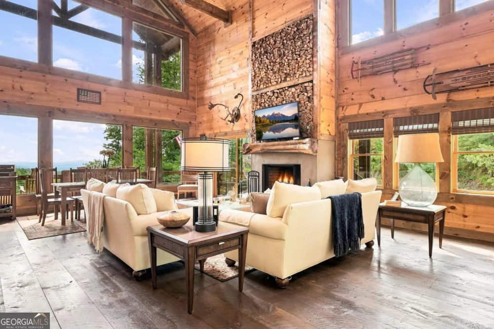 476 Deer Crest RD Blue Ridge, GA 30513