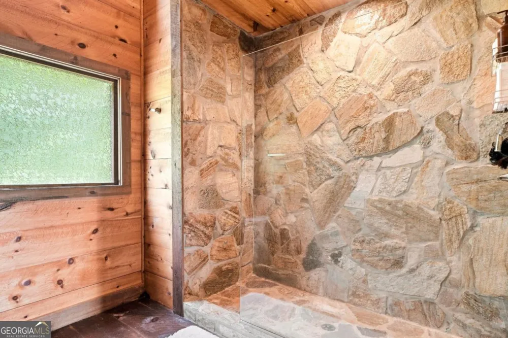 476 Deer Crest RD Blue Ridge, GA 30513
