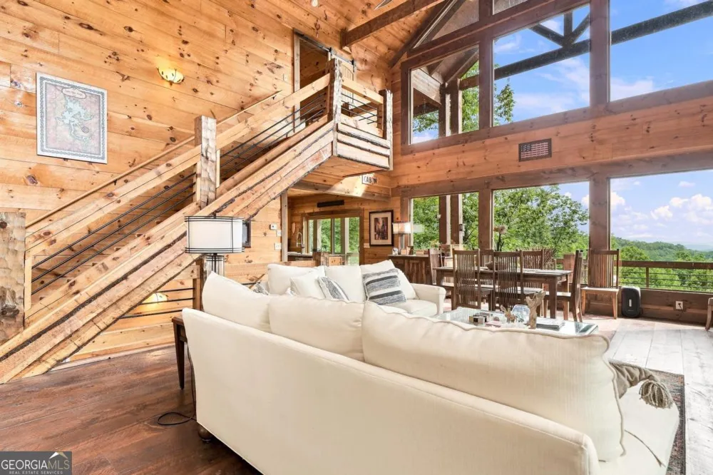 476 Deer Crest RD Blue Ridge, GA 30513