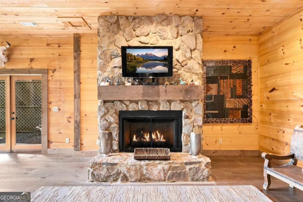 476 Deer Crest RD Blue Ridge, GA 30513