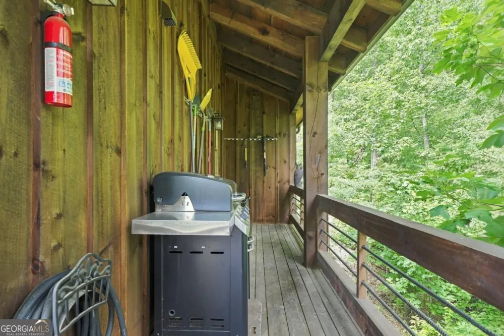 476 Deer Crest RD Blue Ridge, GA 30513