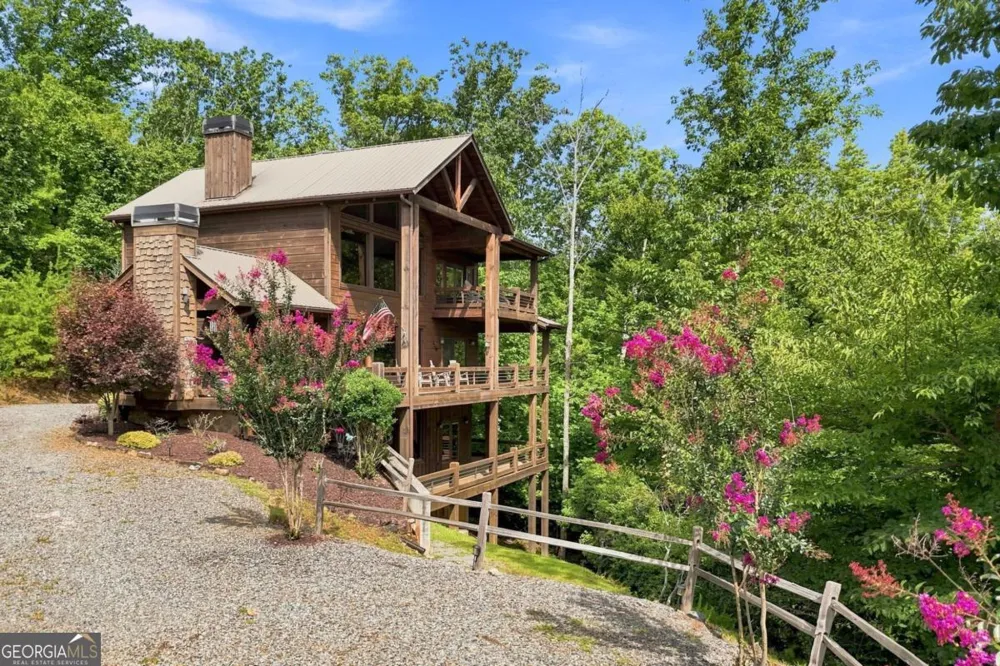 476 Deer Crest RD Blue Ridge, GA 30513