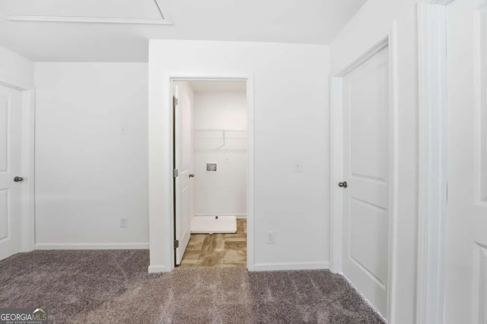 4219 Ravendale ST Flowery Branch, GA 30542