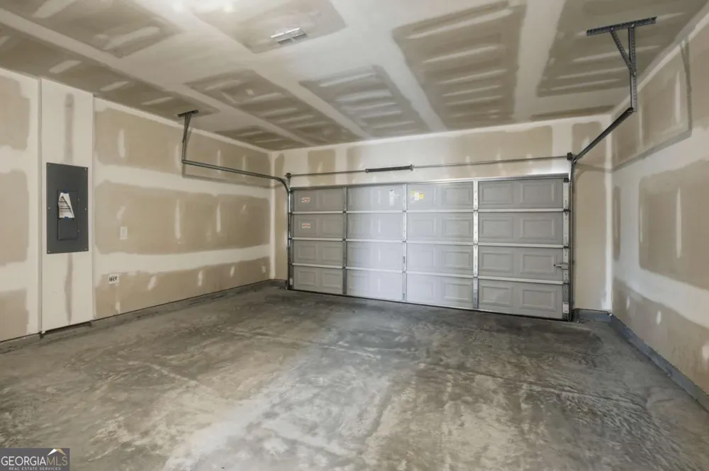 4219 Ravendale ST Flowery Branch, GA 30542