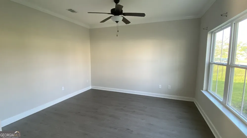 284 Thorp CIR Hinesville, GA 31313