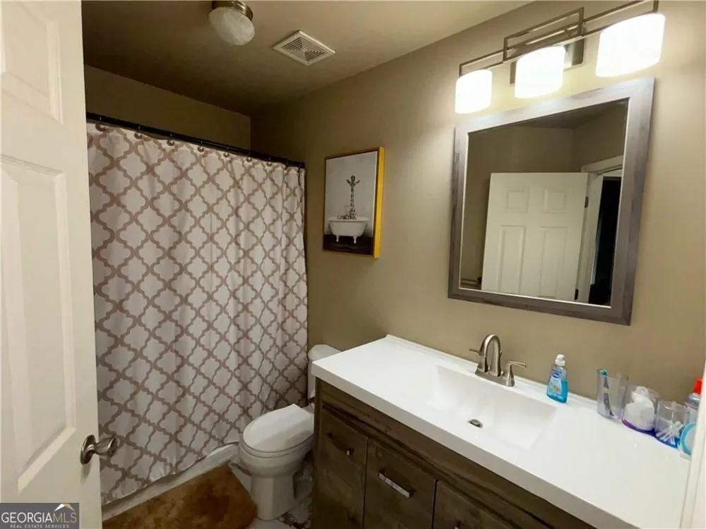 2976 Ashlyn Crest CT Doraville, GA 30340