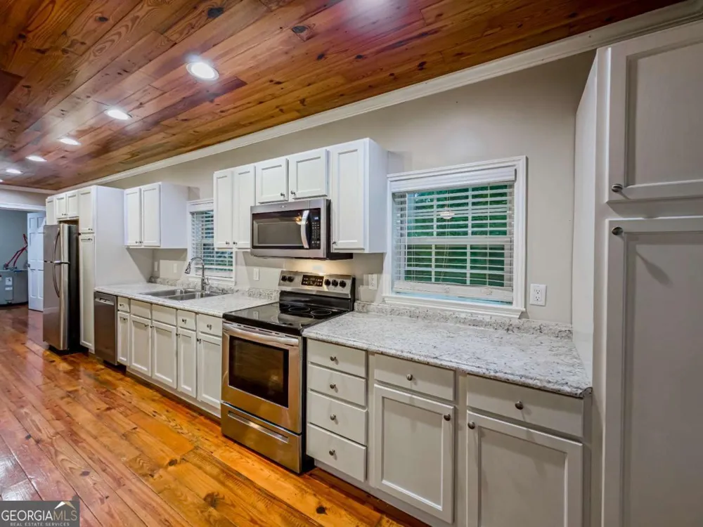 164 Meadowood DR Sylvester, GA 31791