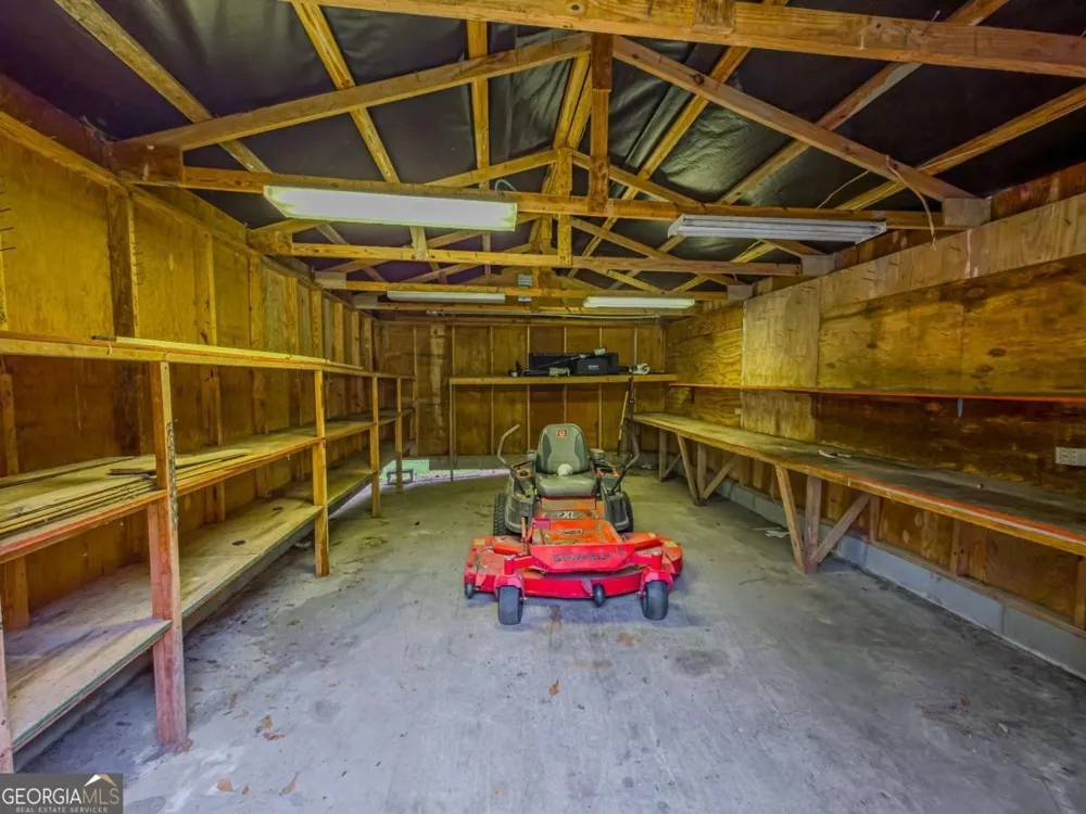 164 Meadowood DR Sylvester, GA 31791
