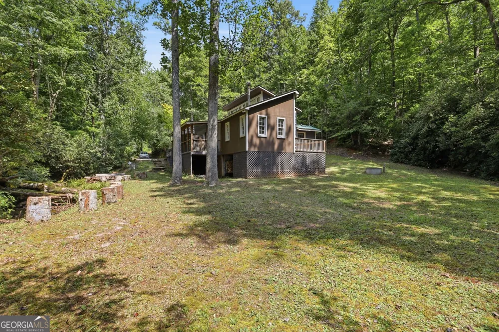 162 Delilah LN Lakemont, GA 30552