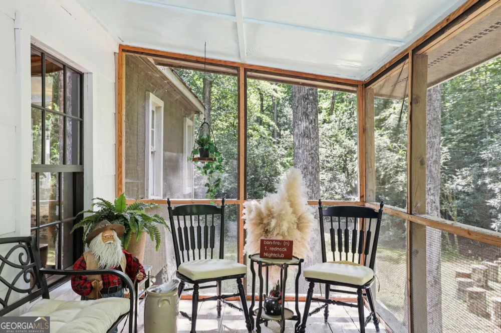 162 Delilah LN Lakemont, GA 30552