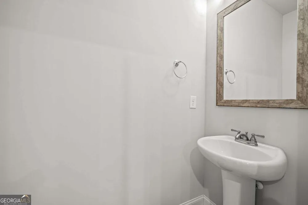2502 Pearl Ridge TRCE Buford, GA 30519