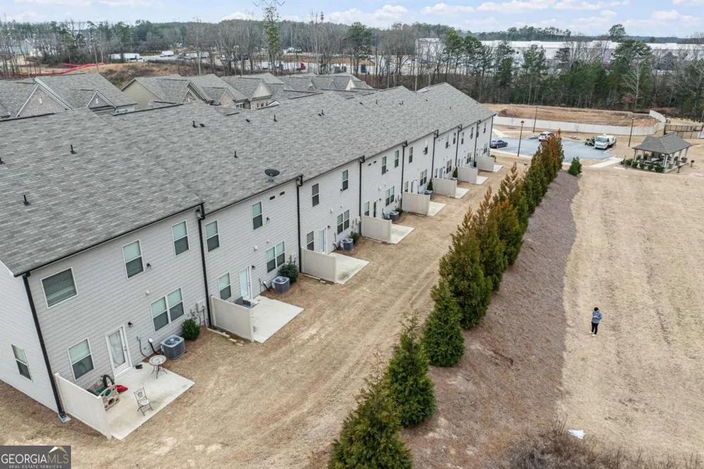 2502 Pearl Ridge TRCE Buford, GA 30519