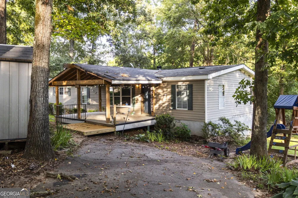 106 Flatrock LN Eatonton, GA 31024