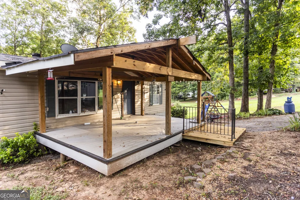 106 Flatrock LN Eatonton, GA 31024