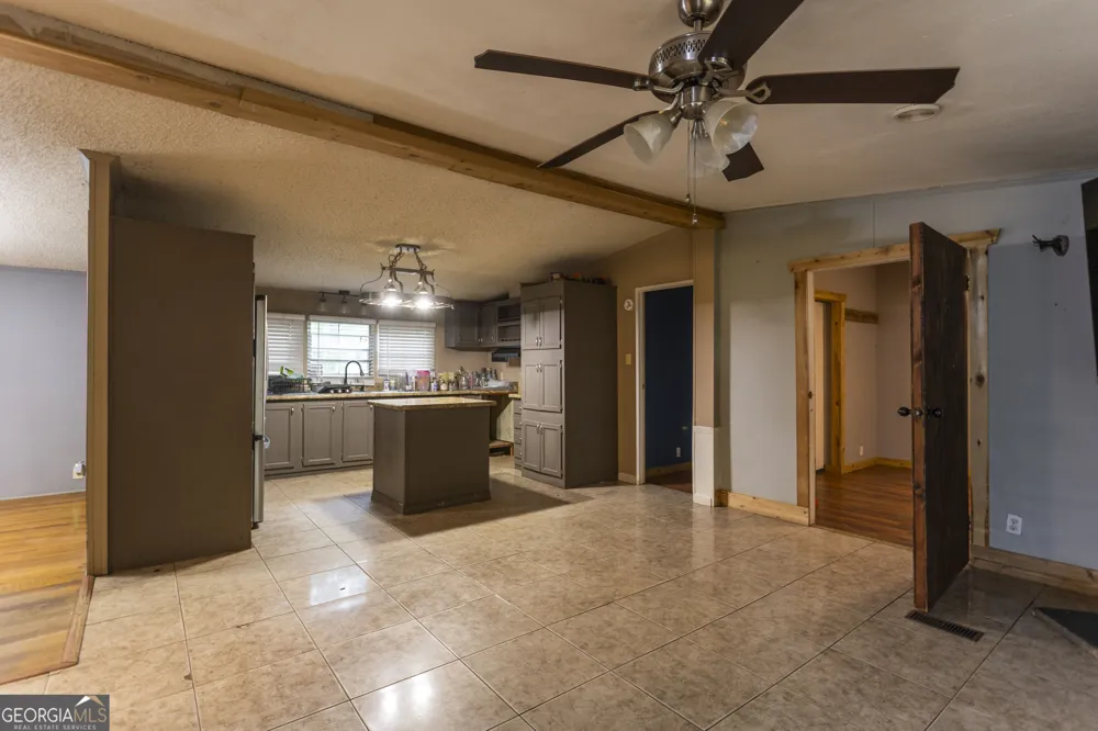 106 Flatrock LN Eatonton, GA 31024