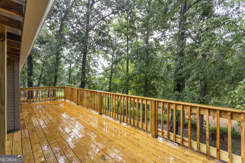 106 Flatrock LN Eatonton, GA 31024
