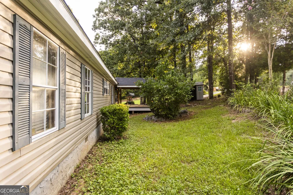 106 Flatrock LN Eatonton, GA 31024