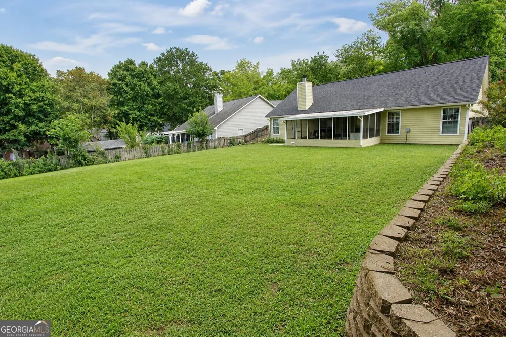 5165 Sterling Trace CT NW Lilburn, GA 30047