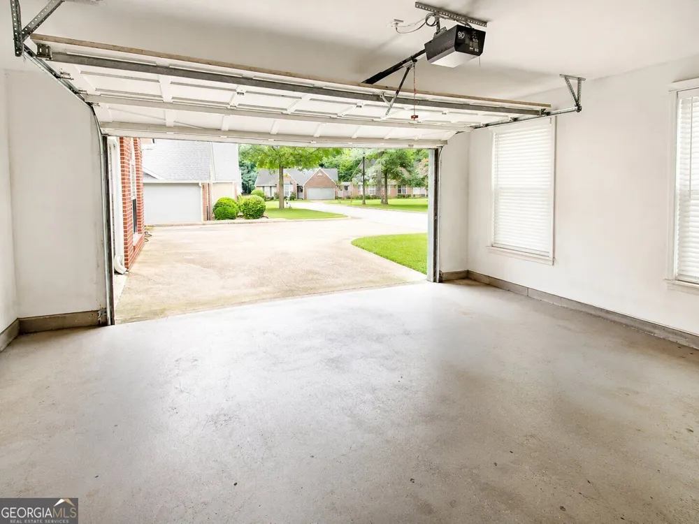 5165 Sterling Trace CT NW Lilburn, GA 30047