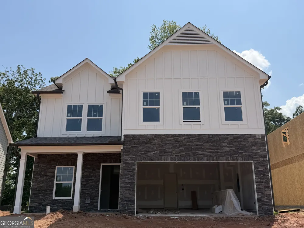 4227 Ravendale ST Flowery Branch, GA 30542