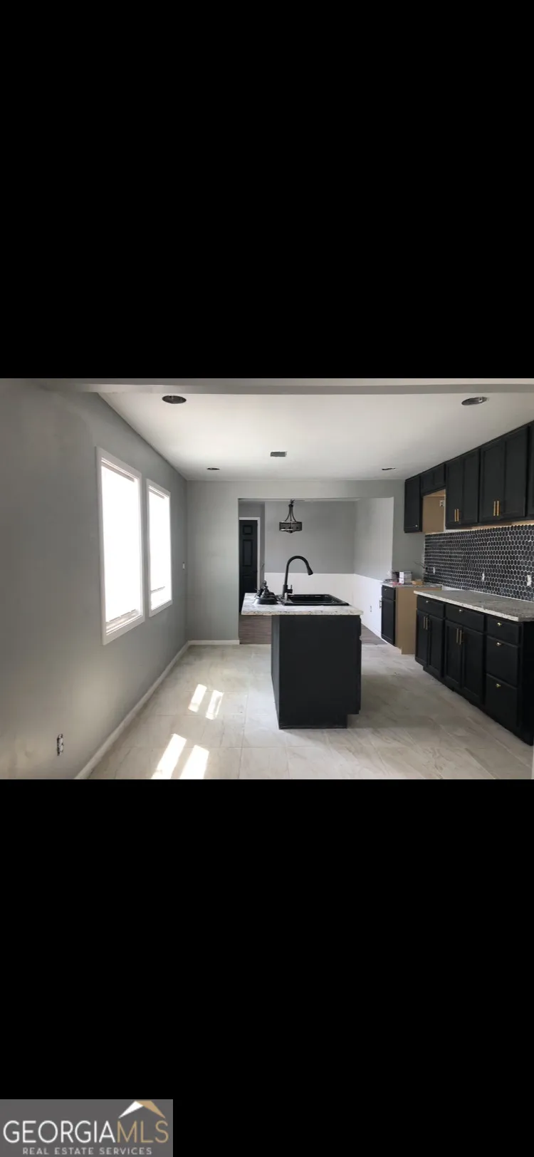 652 Moreland AVE Macon, GA 31206