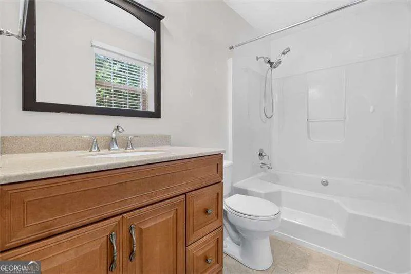 72 Victorian CIR Dallas, GA 30157