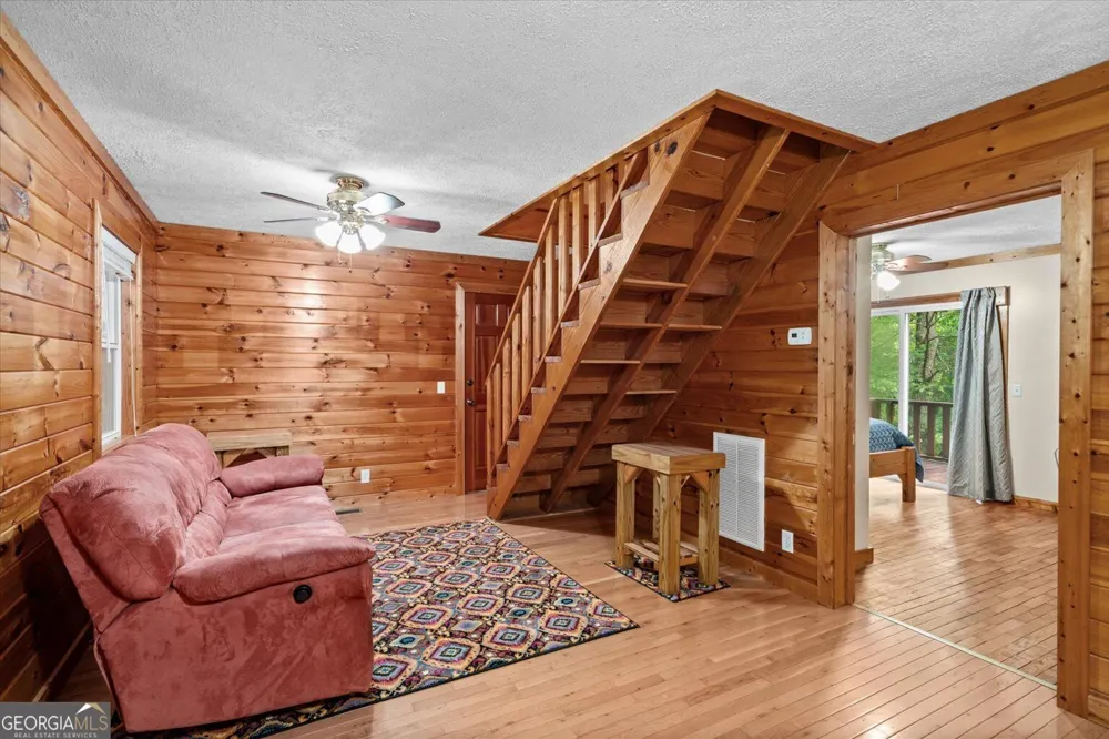 937 Aurora LN Ranger, GA 30734