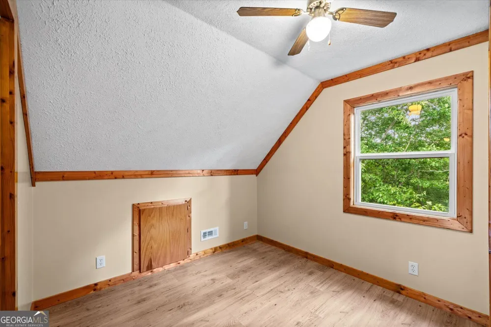 937 Aurora LN Ranger, GA 30734