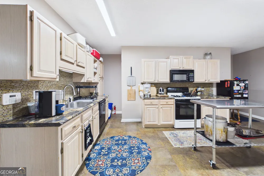 5007 Lakeridge Close McDonough, GA 30253