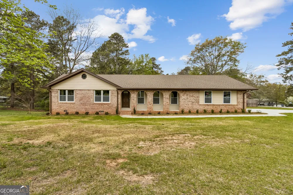 2526 Hamill DR Buford, GA 30519