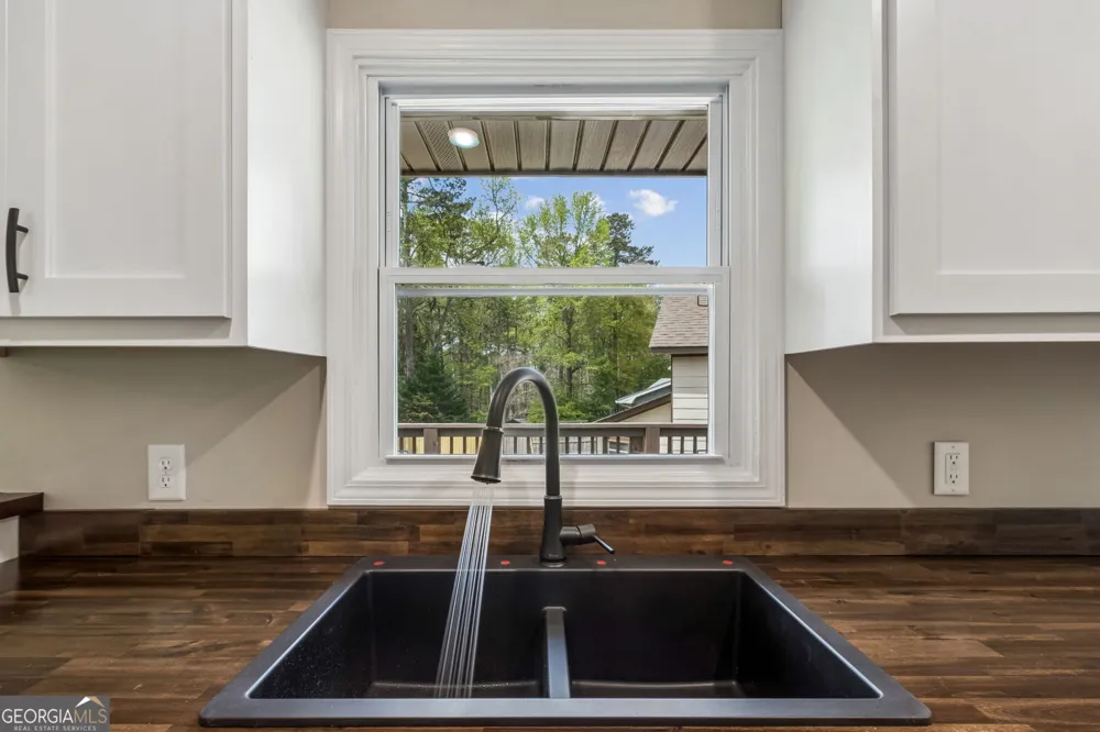 2526 Hamill DR Buford, GA 30519