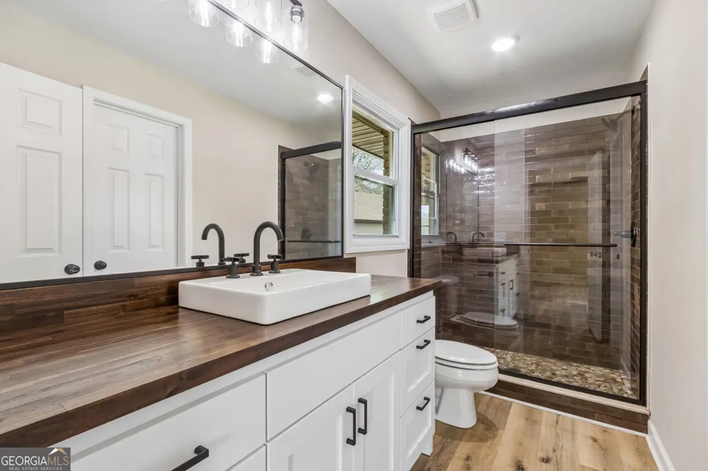 2526 Hamill DR Buford, GA 30519