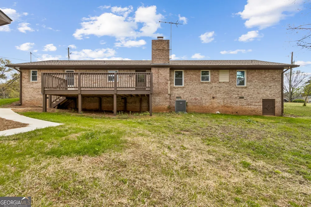 2526 Hamill DR Buford, GA 30519
