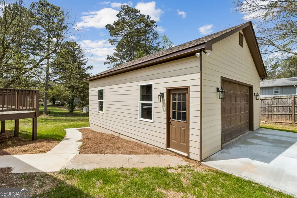 2526 Hamill DR Buford, GA 30519