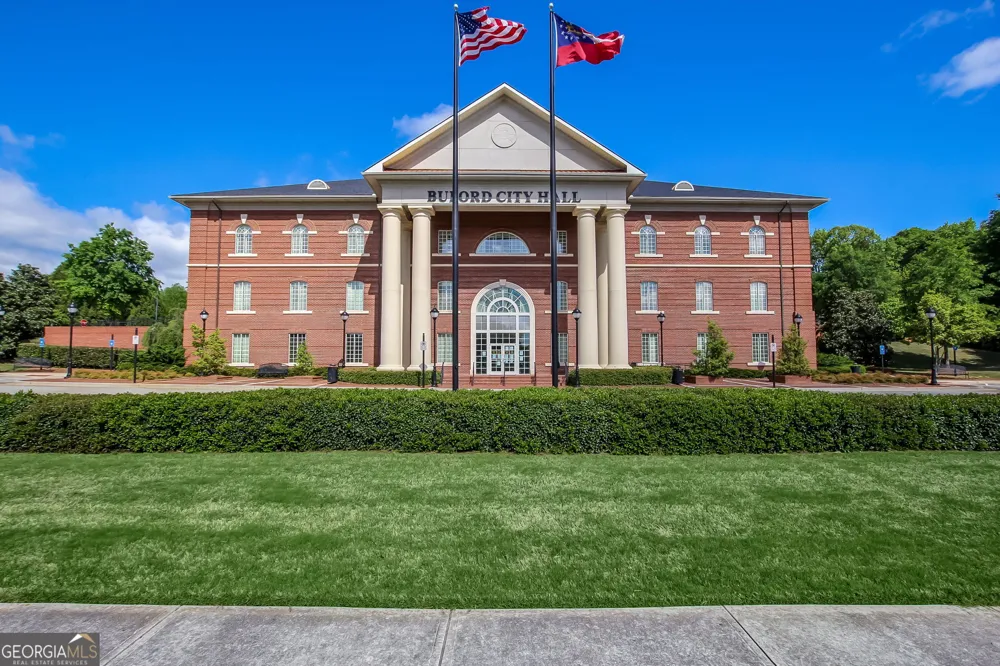 2526 Hamill DR Buford, GA 30519