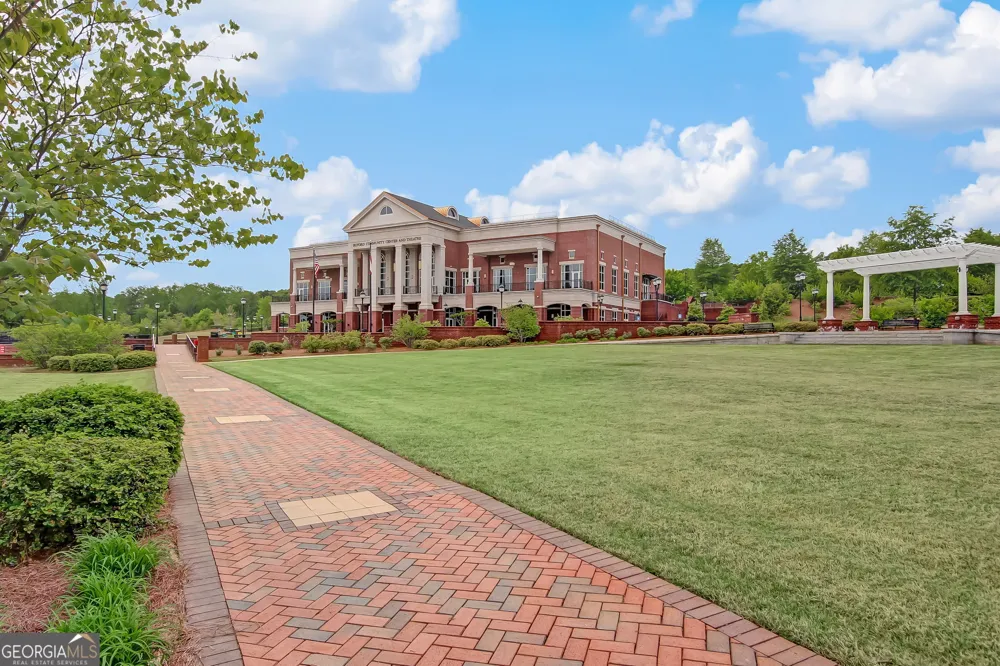 2526 Hamill DR Buford, GA 30519