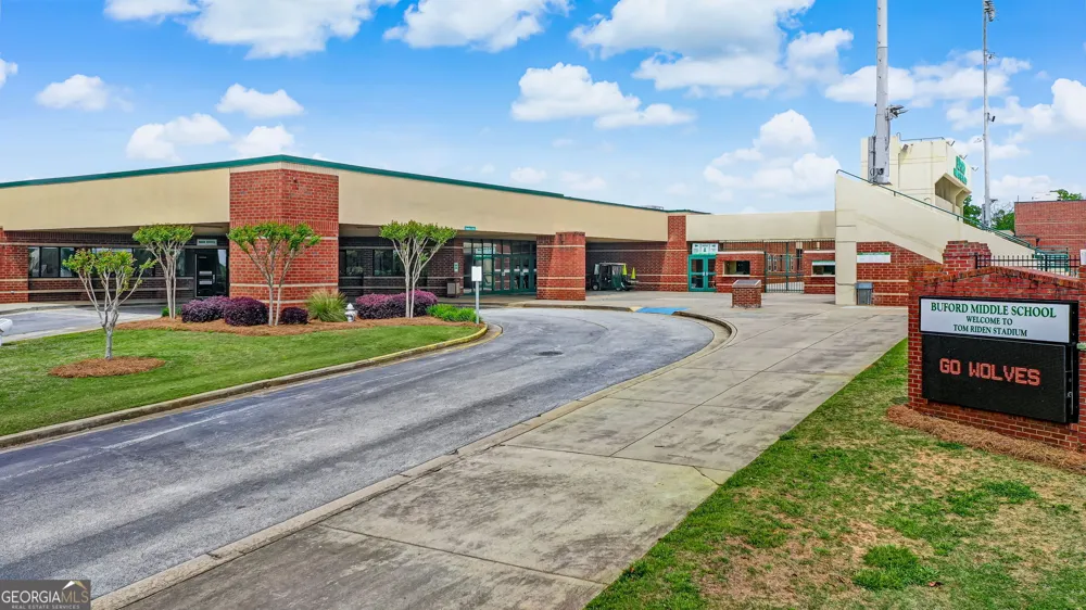 2526 Hamill DR Buford, GA 30519
