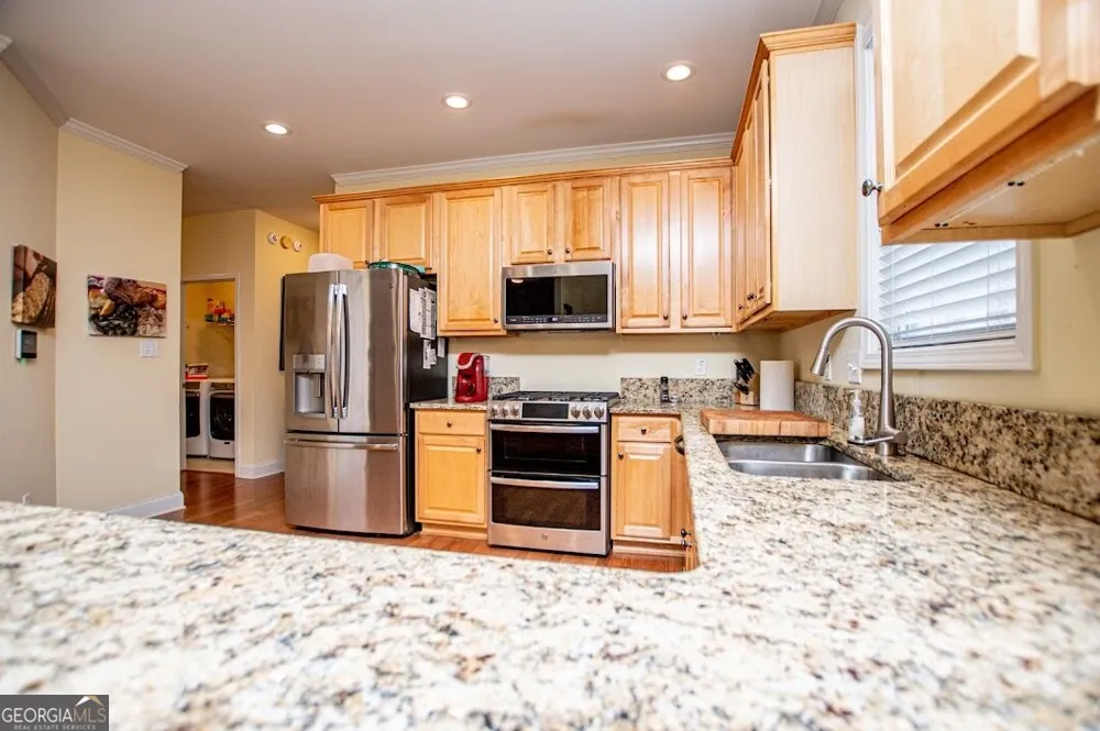 3 Gables WAY Newnan, GA 30265