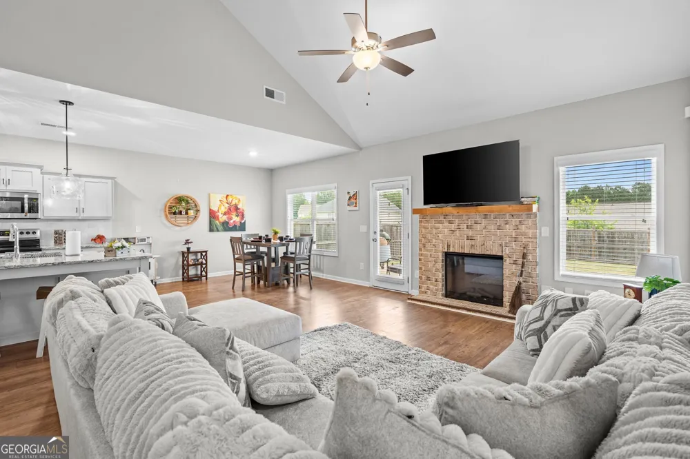 119 Cedar Park WAY Carrollton, GA 30117